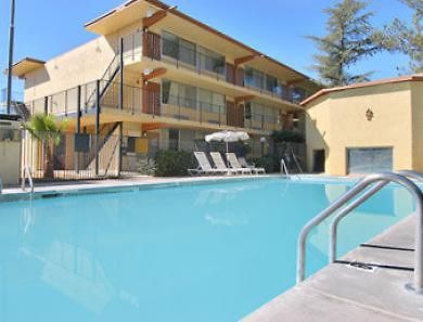 Mariposa Hotel 诺加利斯 外观 照片